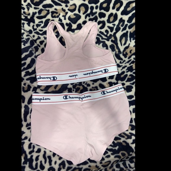 NWOT Champion sport bra and boy short set - Picture 2 of 4